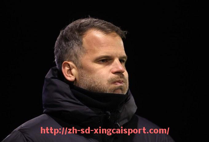 杏彩体育-特雷沃·阿里扎效力火箭队期间的精彩图片整理